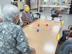 障害物を超えてゴール決めて!!