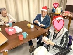 世界に一つだけの雪だるま作り!