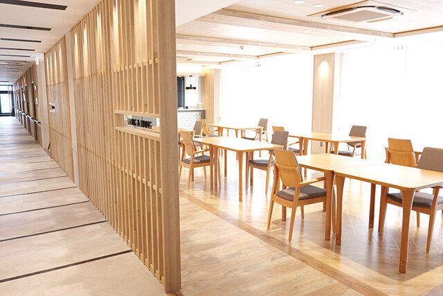 【【リハビリ特化型ナーシングホーム】オリーブ・草津】 リビング・ダイニングは各フロアにございます。 お食事の提供やレクリエーション、各種イベントを開催いたします。