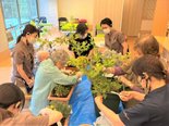 【涼しい部屋での園芸レクリエーション】
