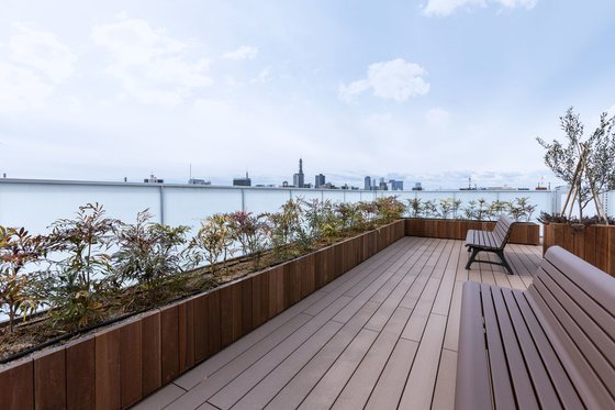 トラストグレイス白壁