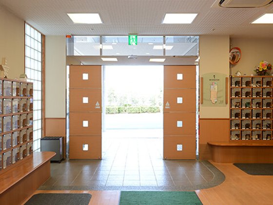 プレザンメゾンあじま