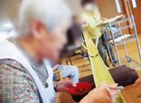 涼を楽しむ流しそうめん～たのしい家鶴里～