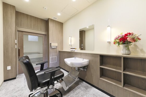 プレザングラン岡本