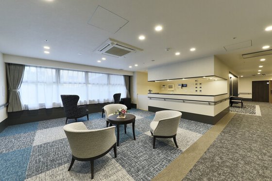 プレザングラン岡本