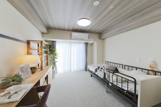 プレザングラン岡本