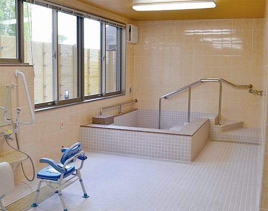 イリーゼ横浜仲町台