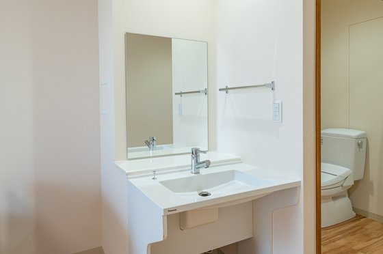 イリーゼ横浜港南台