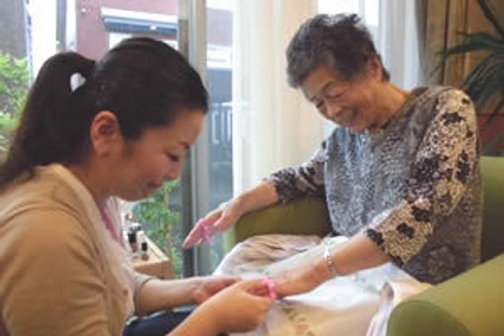 イリーゼ宮の森