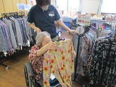 移動百貨店で春のお買い物♪