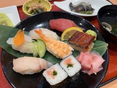 今夜はごちそう♪プレミアムメニュー『握り寿司!!』