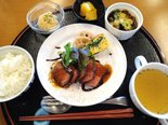 8月特別ディナー『和牛ステーキの洋食御膳』♪