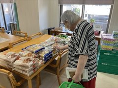 あなたとコンビに♪FamilyMart♪訪問販売のご様子