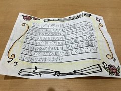 近隣小学校のコンサートに伺いました