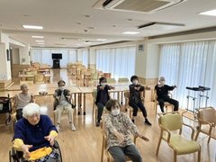 介護予防体操を実施しました!