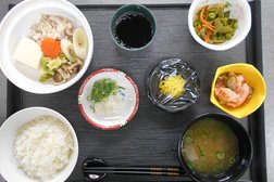 夕食の一例(肉料理)