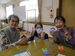 『鯉のぼりやカブトを創作!!』の様子をご紹介
