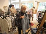 気分もウキウキ夏服選び★『衣料品販売会』