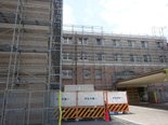 外壁工事を行っています