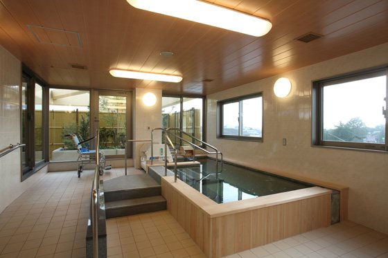 応援家族 石和温泉リゾート