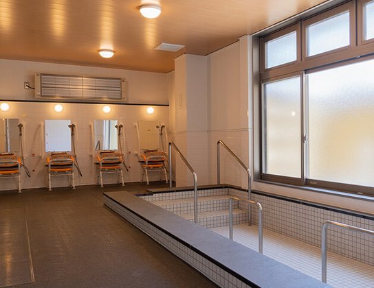 リアンレーヴ鶴巻温泉