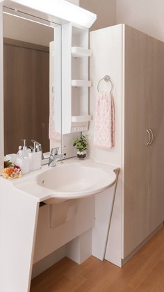 リアンレーヴ芹が谷