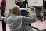 【リハビリ】タオル体操も大切なリハビリ。毎日の「できる」を支える運動