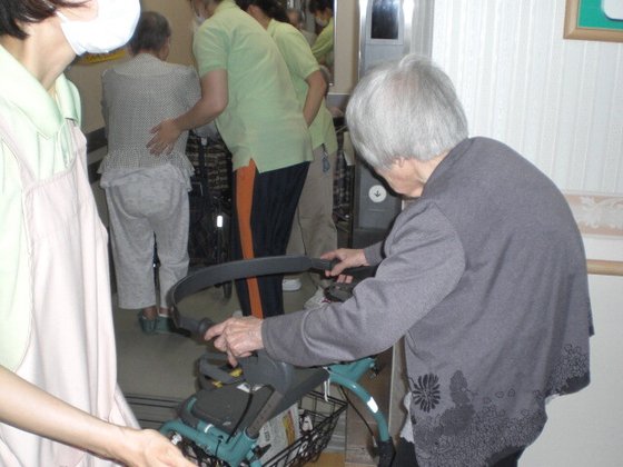 ニチイケアセンター茜部