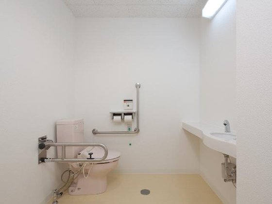 リンデンバウム日明