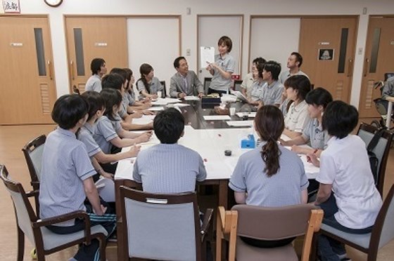 リンデンバウム日明