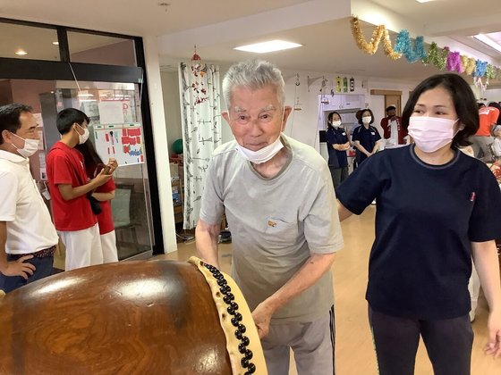 リンデンバウム日明