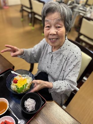 リンデンバウム日明