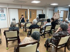 「やっほー」やまびこが聞こえる!?介護予防体操だよ