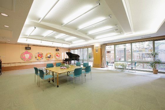 エスティームライフ学園前