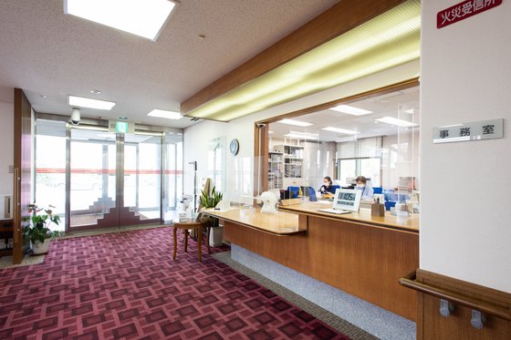 エスティームライフ学園前