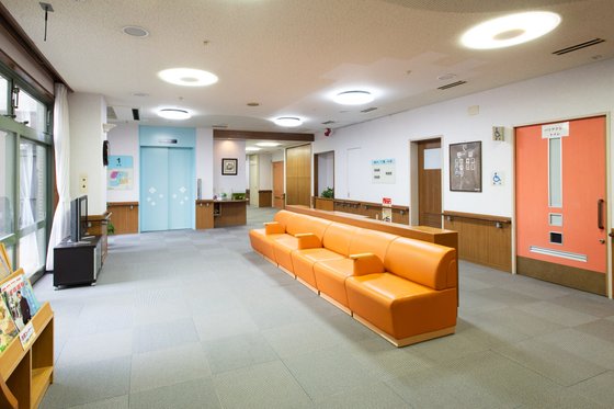 エスティームライフ学園前