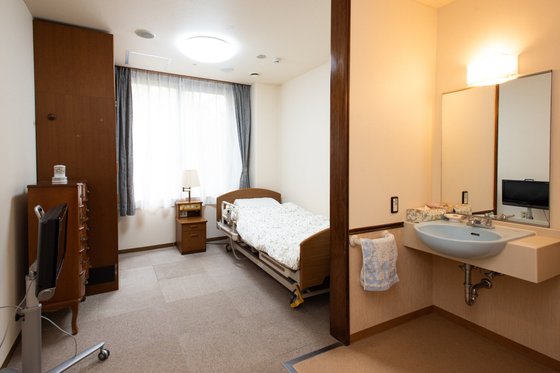 エスティームライフ学園前