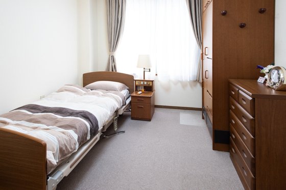 エスティームライフ学園前