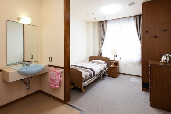 エスティームライフ学園前