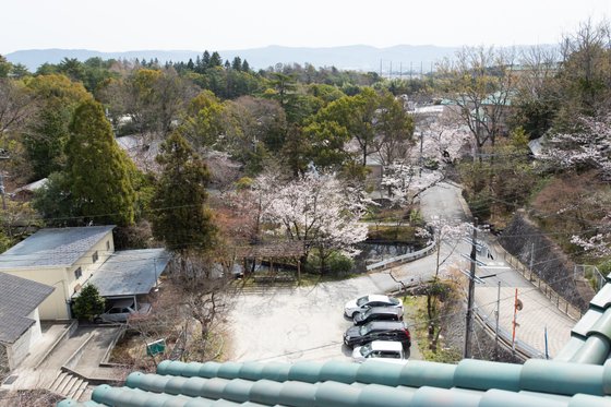 エスティームライフ学園前