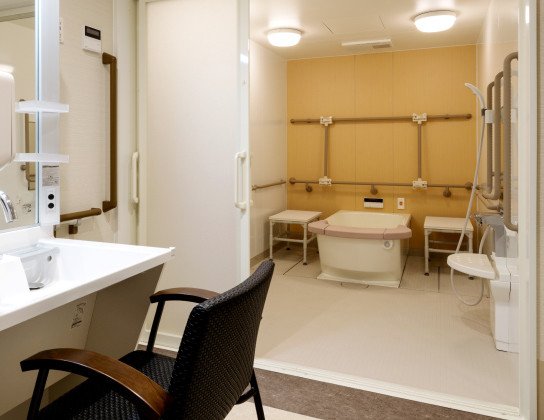 チャームスイート新宿戸山