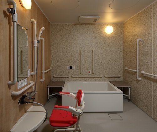 チャームスイート宝塚中山