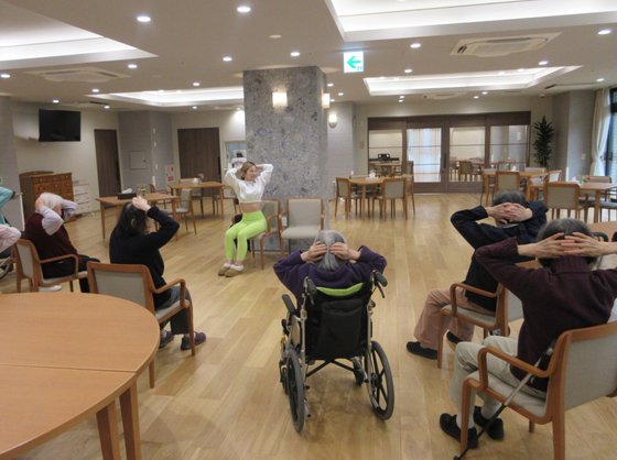 チャームスイート仁川弐番館