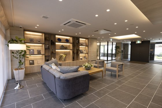 チャームスイート宝塚小浜