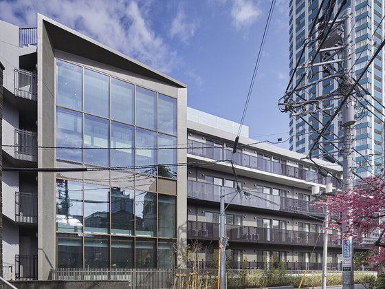 チャームスイート西新宿