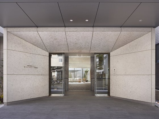 チャームスイート西新宿