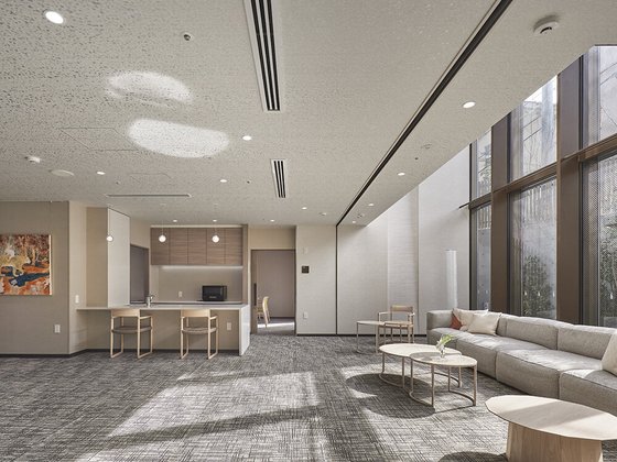 チャームスイート西新宿