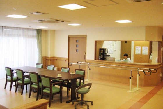 ツクイ・サンシャイン南巽