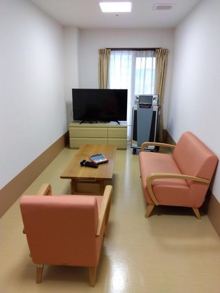 ツクイ・サンフォレスト松山