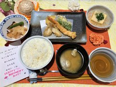 移母の日メニューとおやつの手作りケーキ